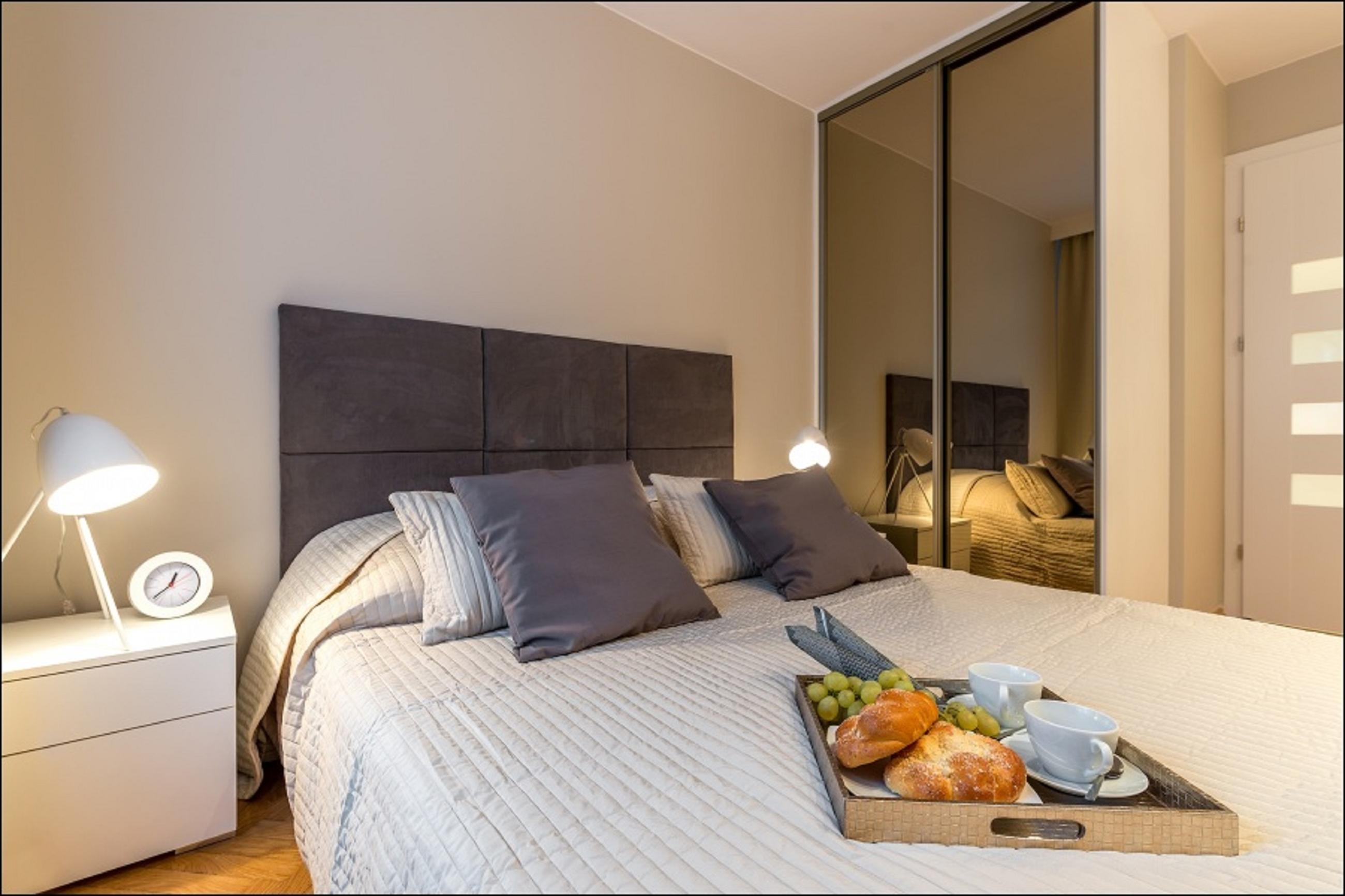 Chmielna Cental Station P&o Serviced Apartament *